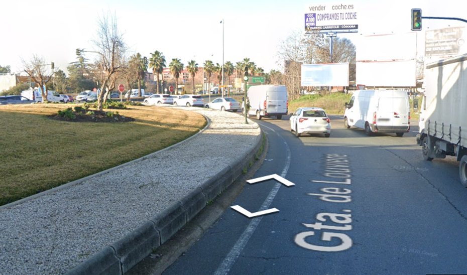 Muere un hombre en un accidente entre una moto y un camión en Córdoba capital