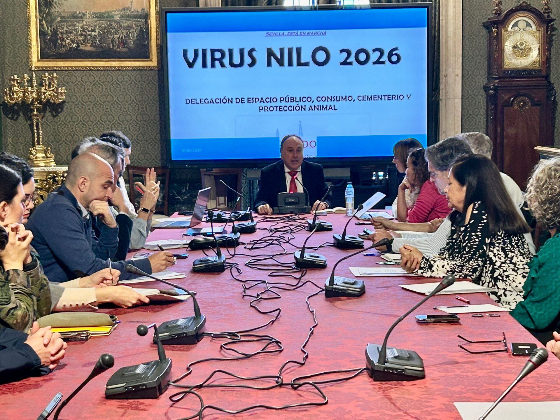 El Ayuntamiento de Sevilla refuerza la coordinación preventiva frente al Virus del Nilo con una mesa técnica junto a administraciones y entidades implicadas