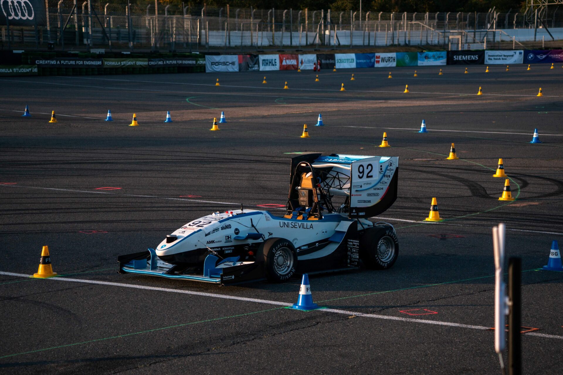 ARUS abre una convocatoria extraordinaria de admisiones