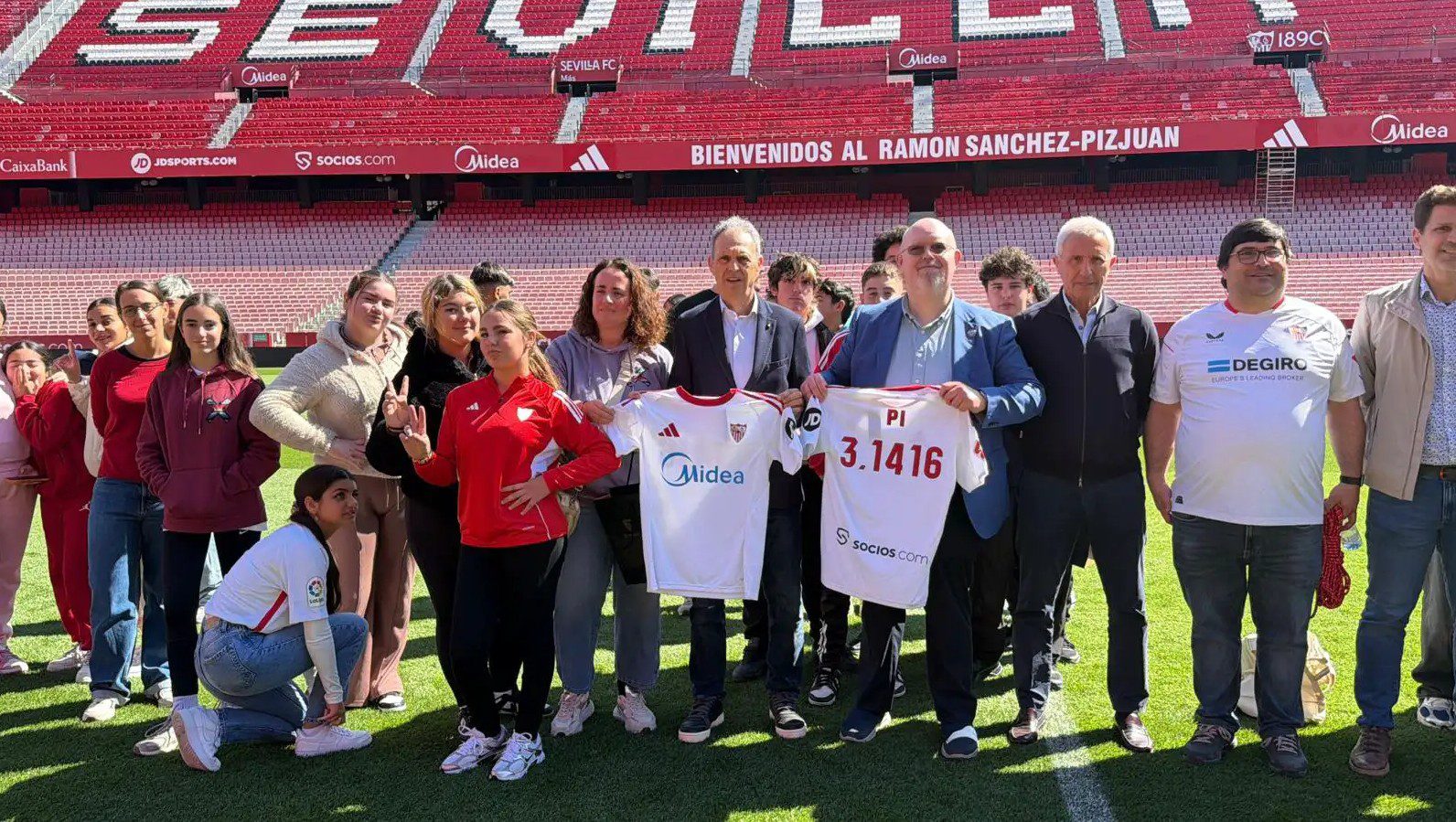 Las matemáticas se trasladan al Ramón Sánchez-Pizjuán por el Día de las Matemáticas