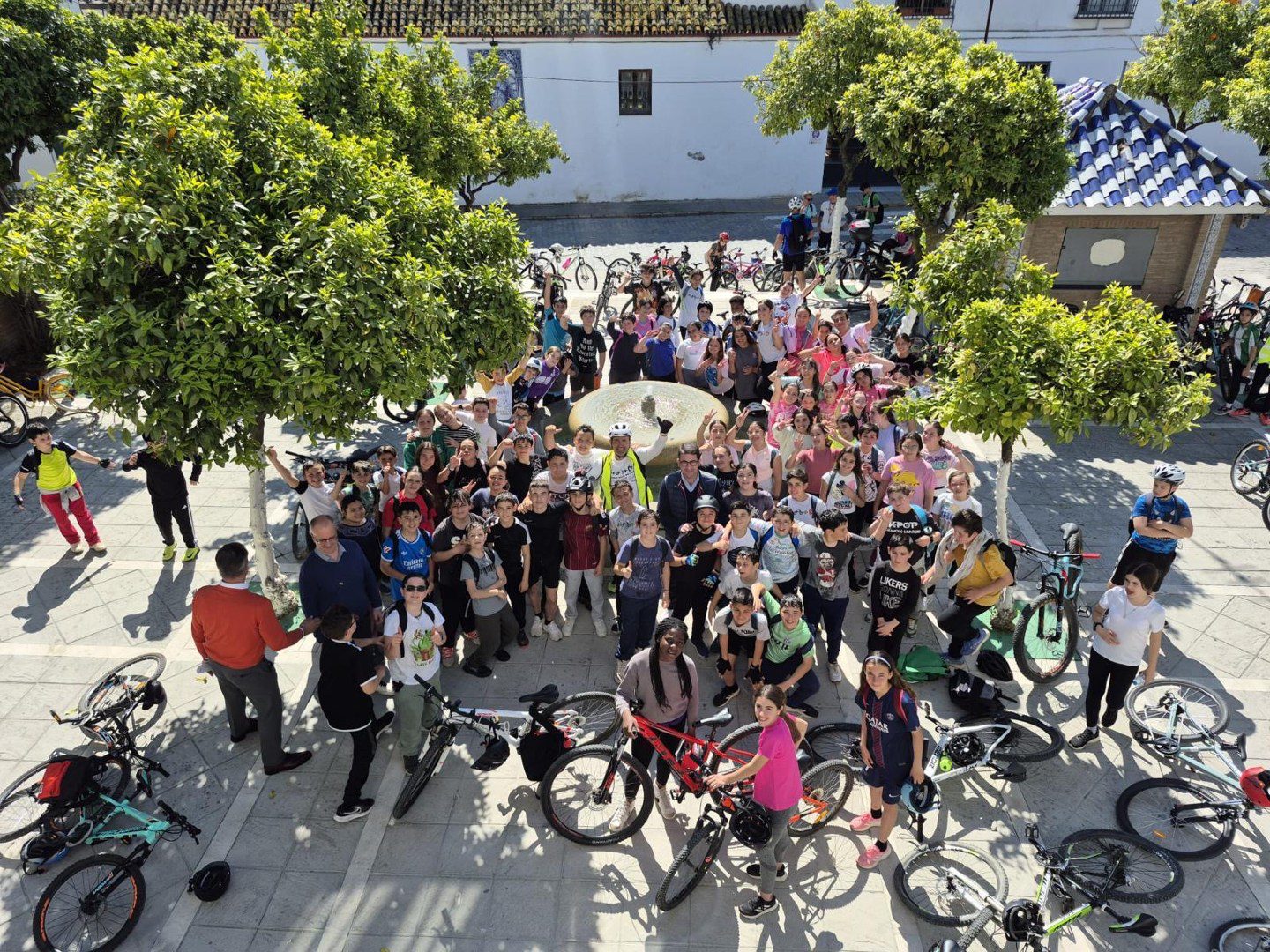 Palomares del Río pedalea por la salud y la ilusión
