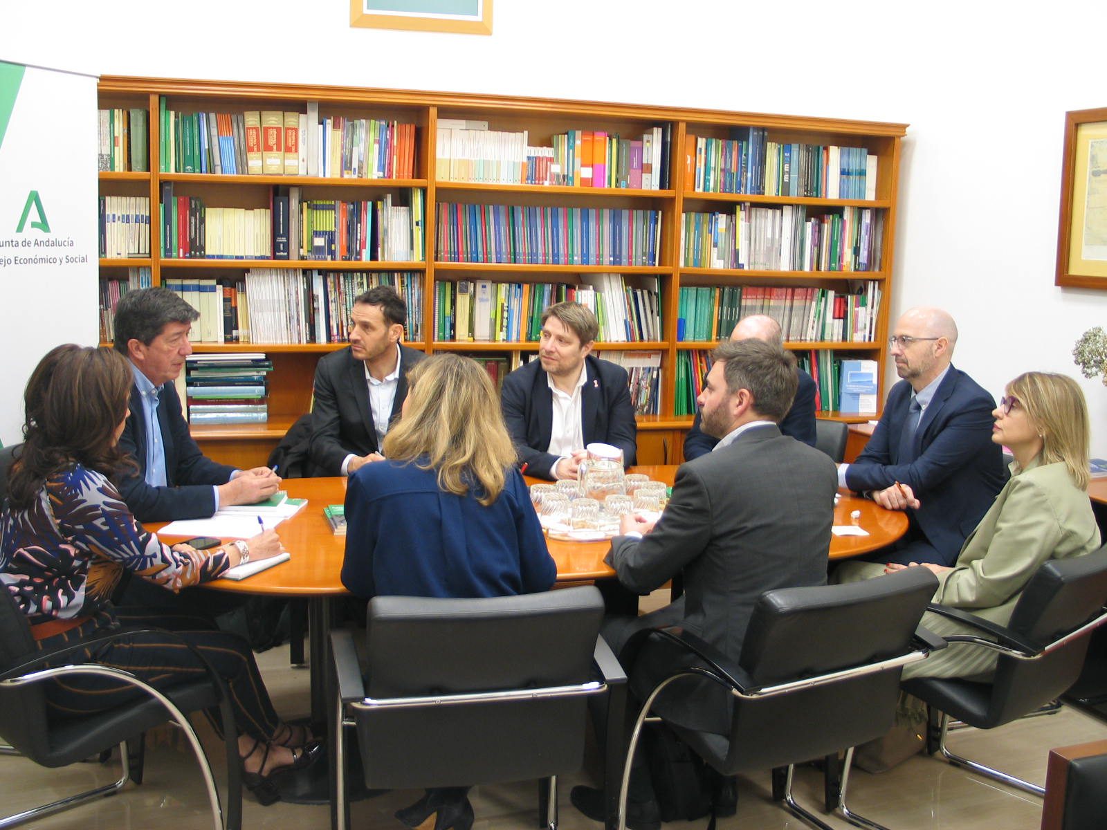 El presidente del CES de Andalucía recibe al Comité de Dirección de OUIGO España