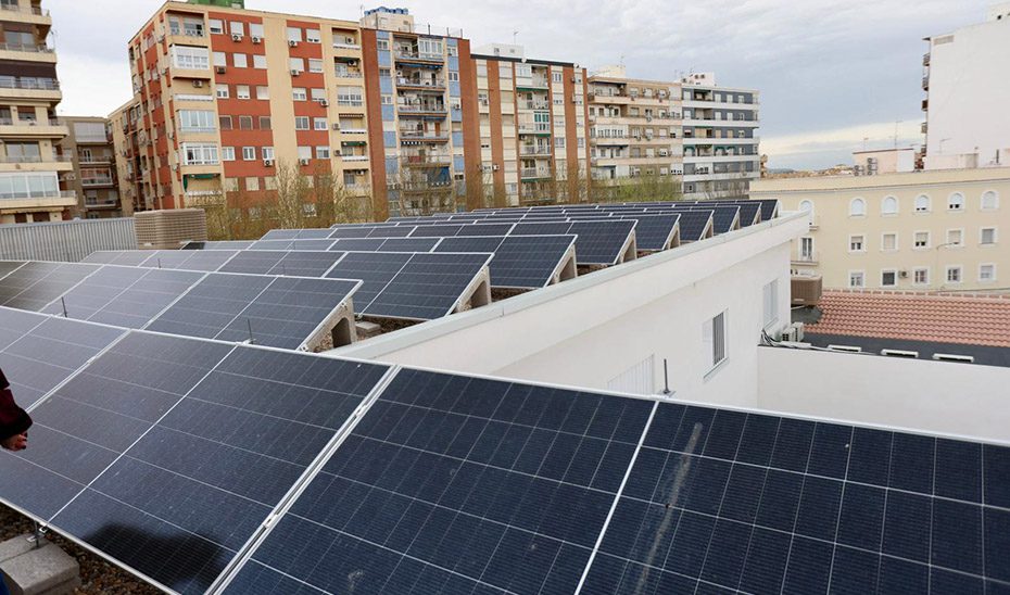 La Junta destina más de 32 millones a mejorar la eficiencia energética en los centros educativos