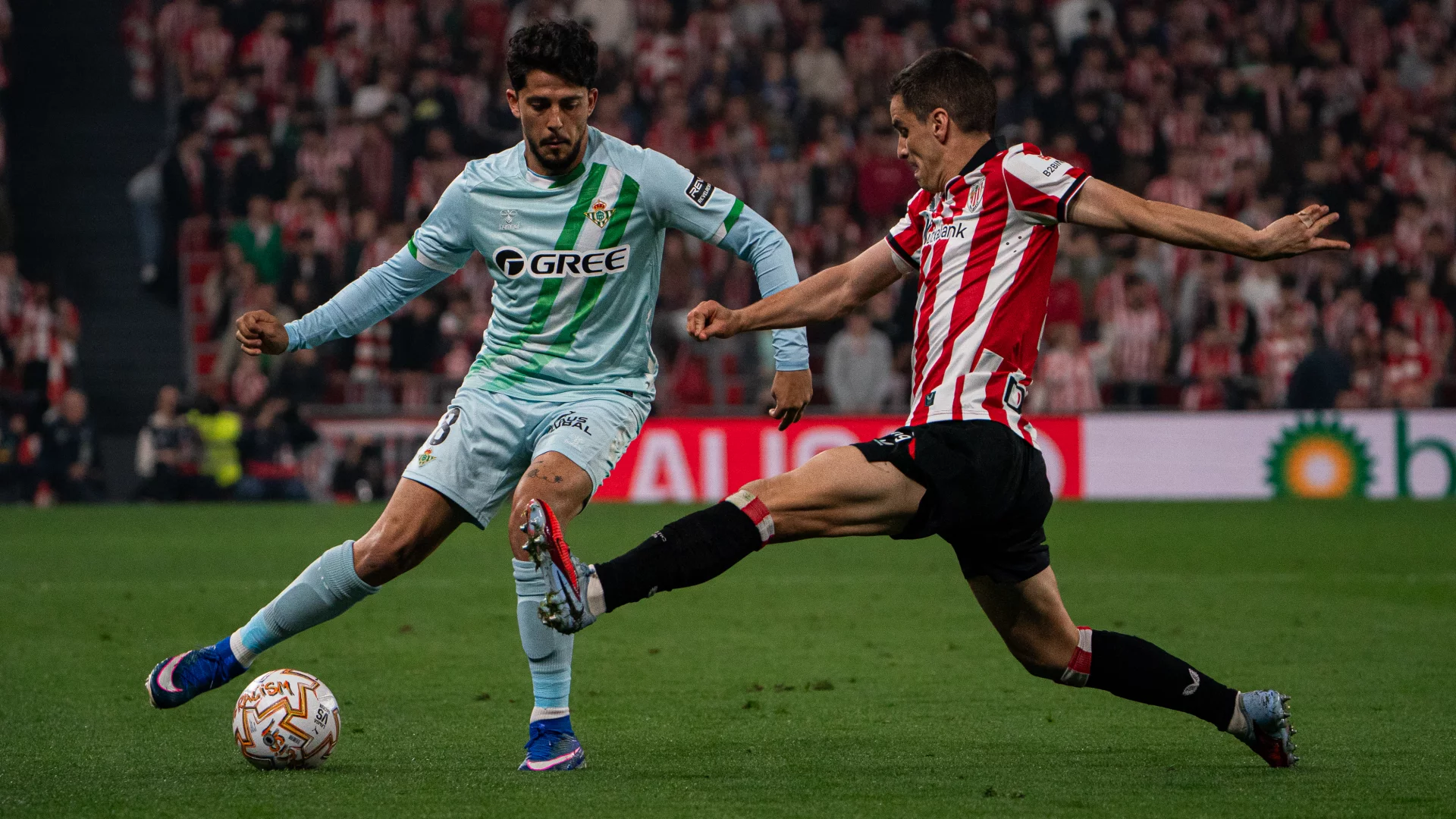 Derrota en San Mamés ante el Athletic (2-1)