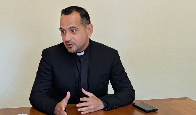 Rafael Vázquez: “El diálogo interreligioso solo es posible entre identidades firmes y abiertas a la verdad”