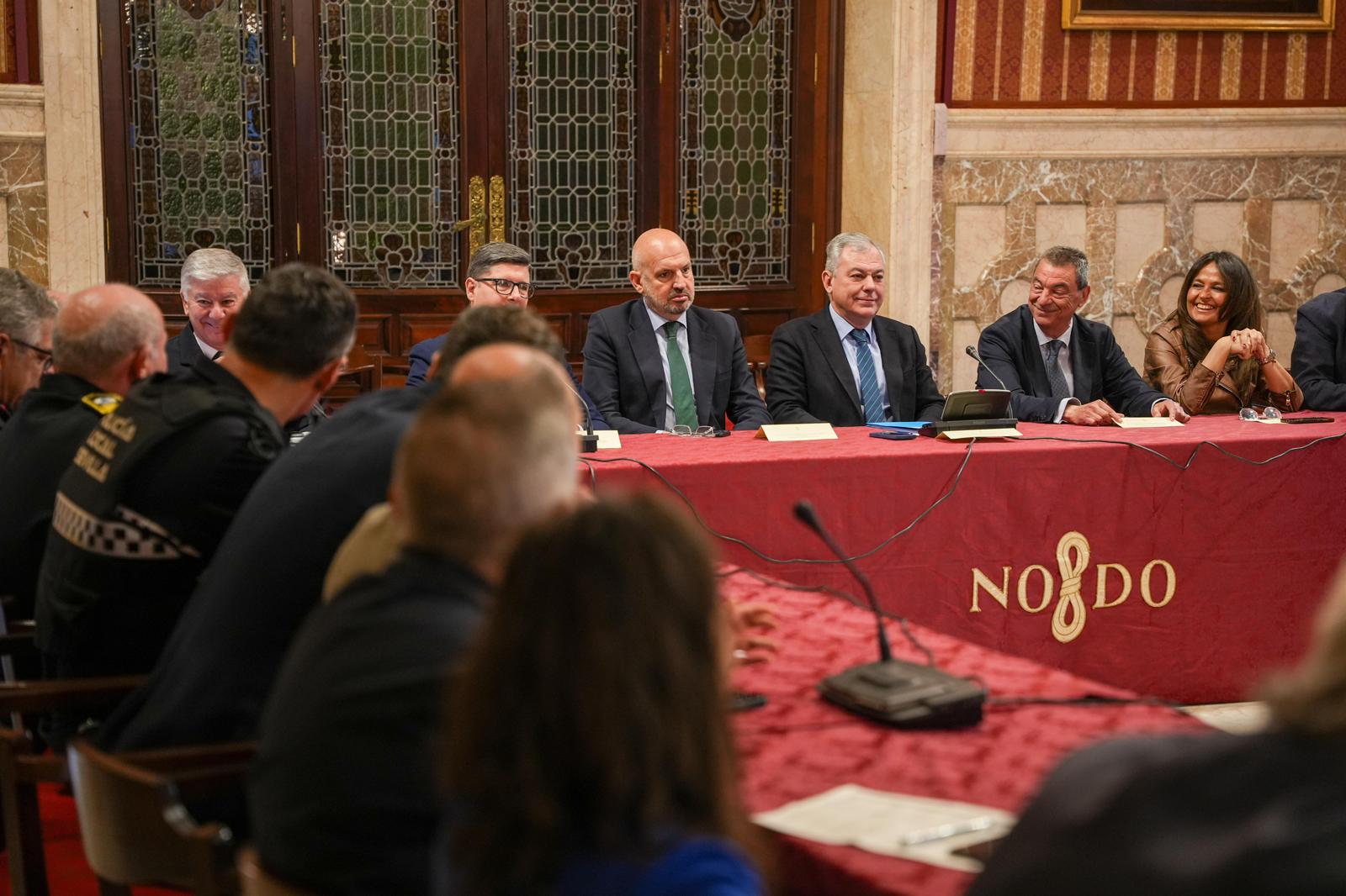 El Ayuntamiento de Sevilla activa el dispositivo especial de seguridad para la Semana Santa 2026