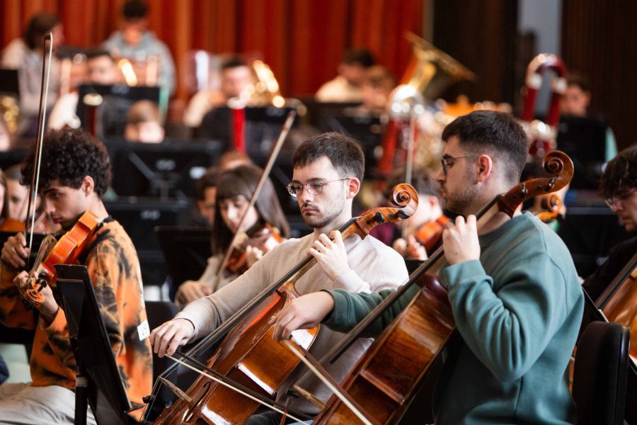 La Orquesta Joven de Andalucía prepara en su encuentro de primavera los conciertos en los teatros Villamarta de Jerez y Maestranza de Sevilla