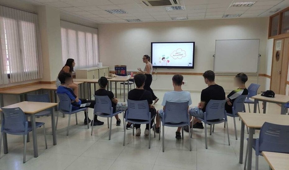 Juristas, entidades sociales y municipios se integran en el Observatorio de Justicia Juvenil de Andalucía