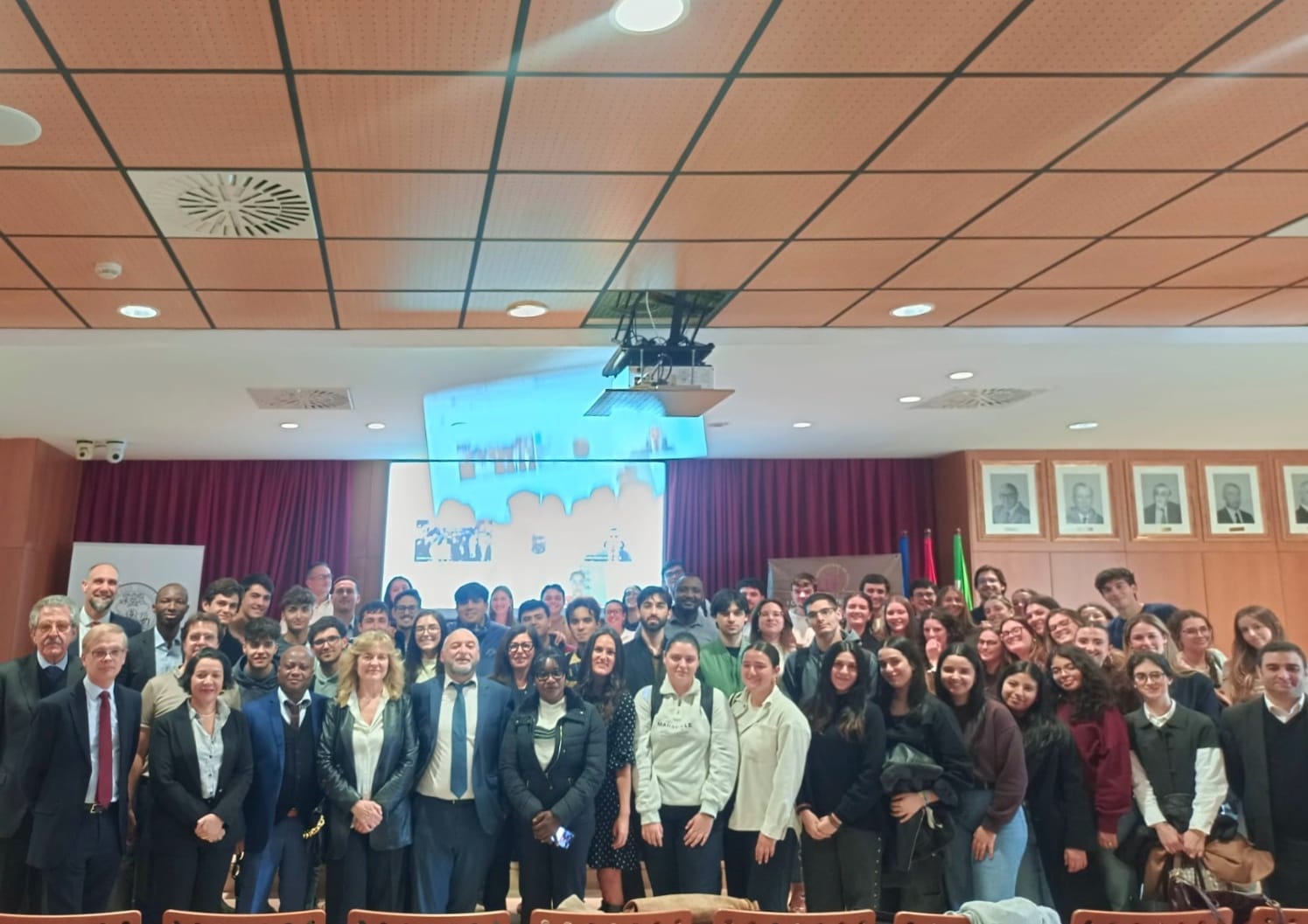 La Facultad de Derecho acoge la inauguración del V Congreso Internacional Land and Human Rights
