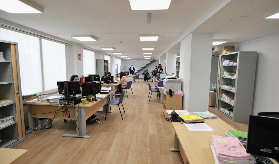 El BOJA publica la ampliación de las plantillas de funcionarios en nueve Oficinas Fiscales