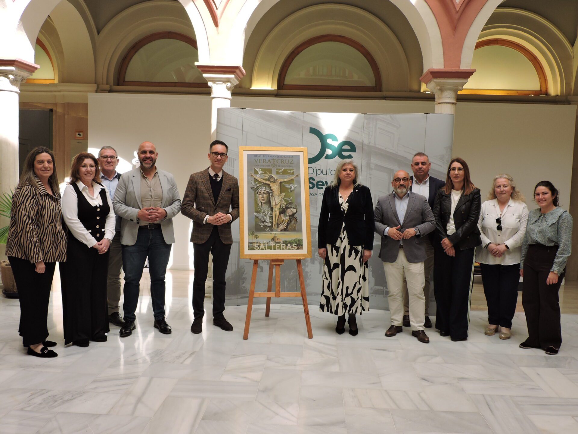 Salteras culmina con la procesión del 6 de junio la conmemoración del 475 aniversario fundacional de la Hermandad de la Vera Cruz