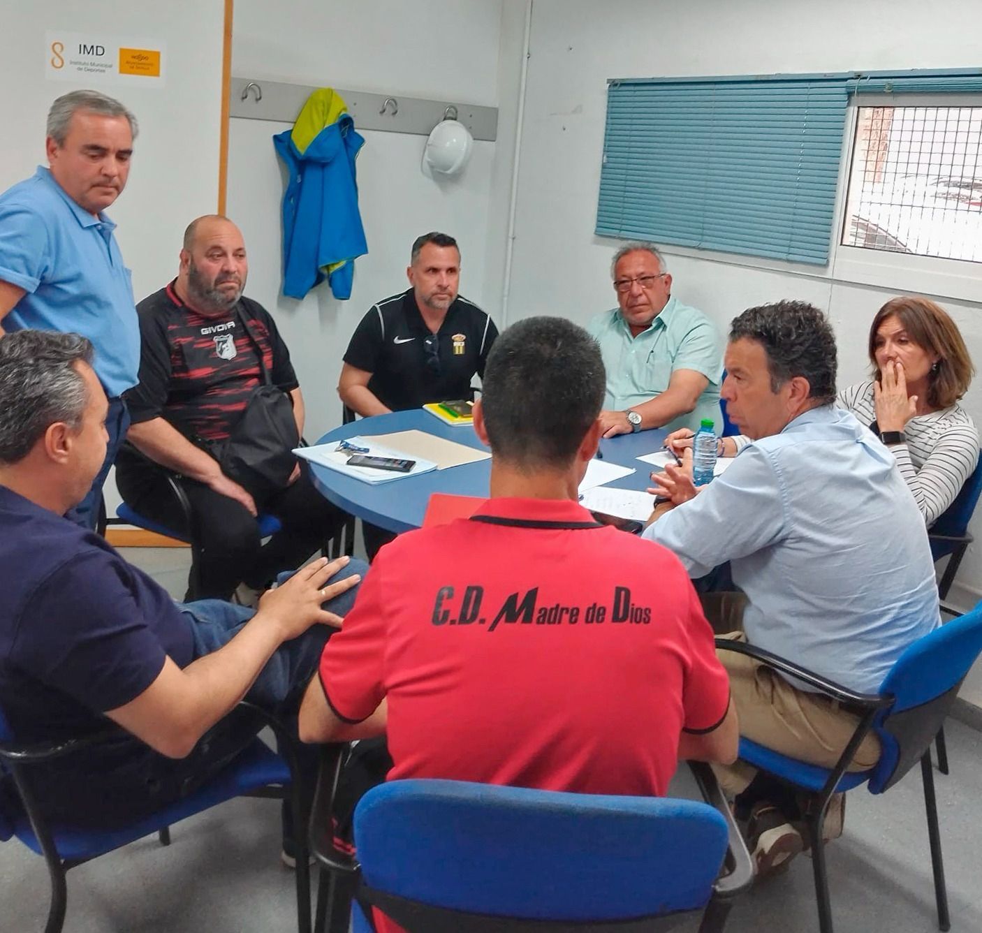 El Ayuntamiento invierte cerca de 900 000 euros en mejorar las instalaciones del C. D. Alcosa