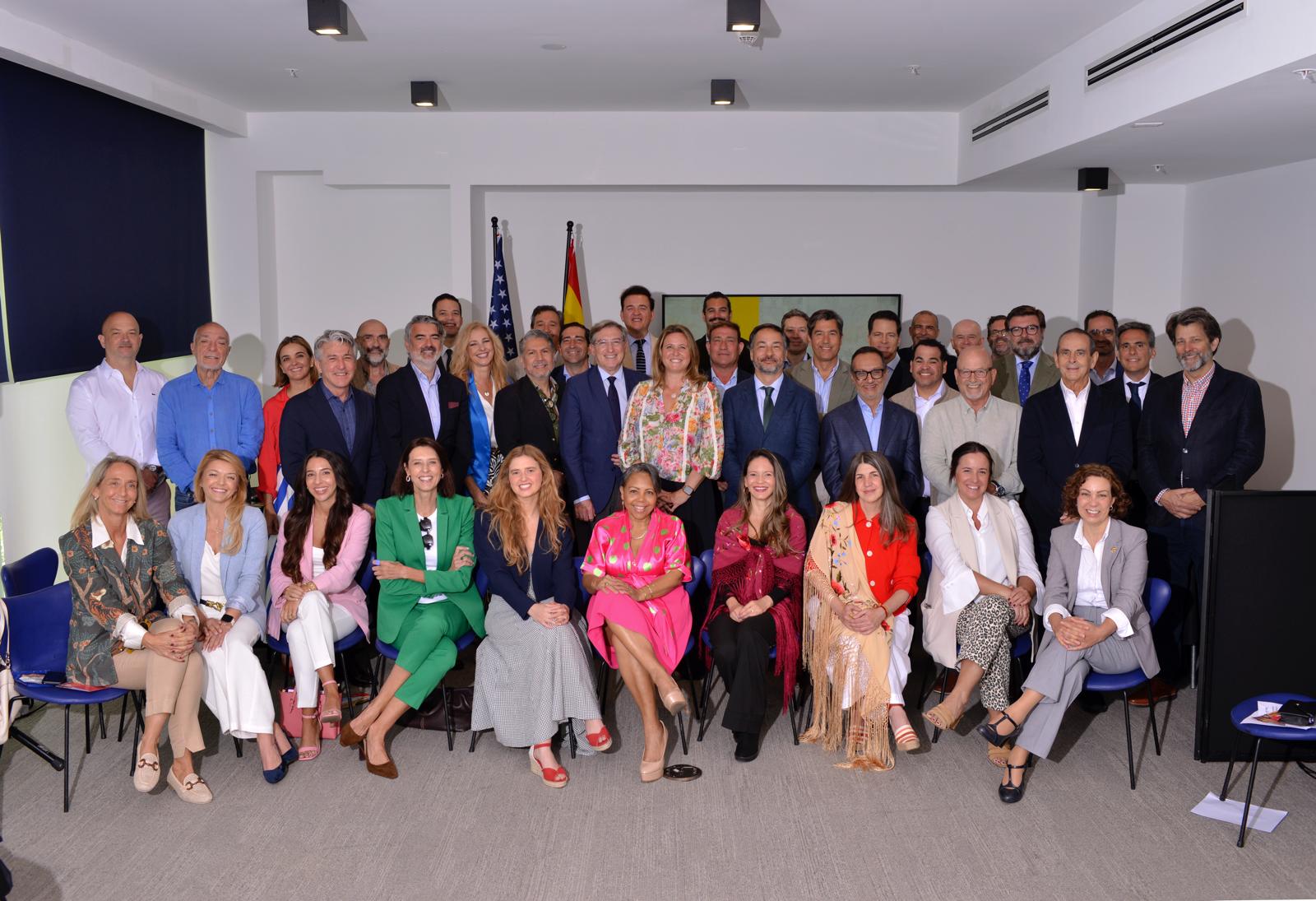 Sevilla refuerza en Miami el apoyo empresarial internacional a la conexión aérea directa con Estados Unidos