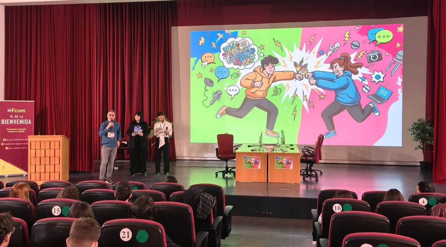 La Facultad de Comunicación de la US celebra la primera Prompt Battle universitaria de España