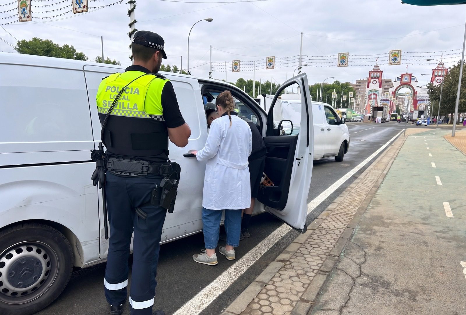 El Ayuntamiento activa en la Feria de Abril el dispositivo de Consumo para reforzar la seguridad alimentaria en el Real