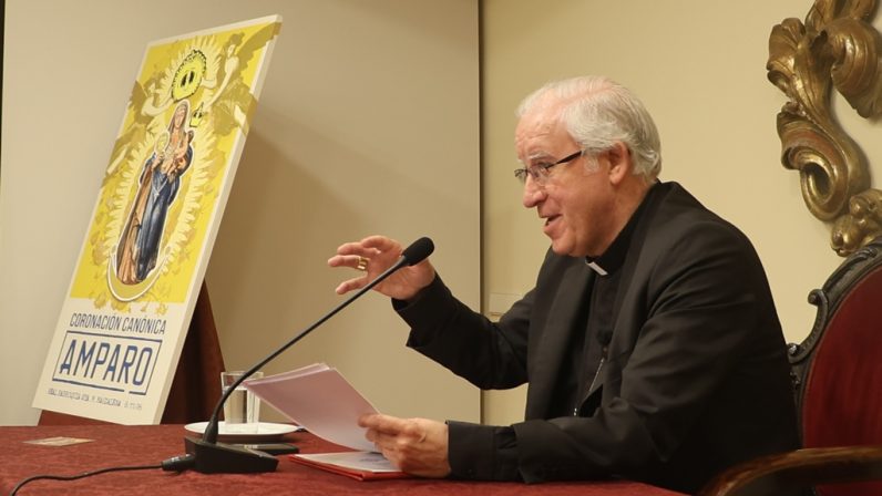 Monseñor Saiz Meneses: «María ampara la esperanza de la Iglesia orientándola al cumplimiento de la misión»