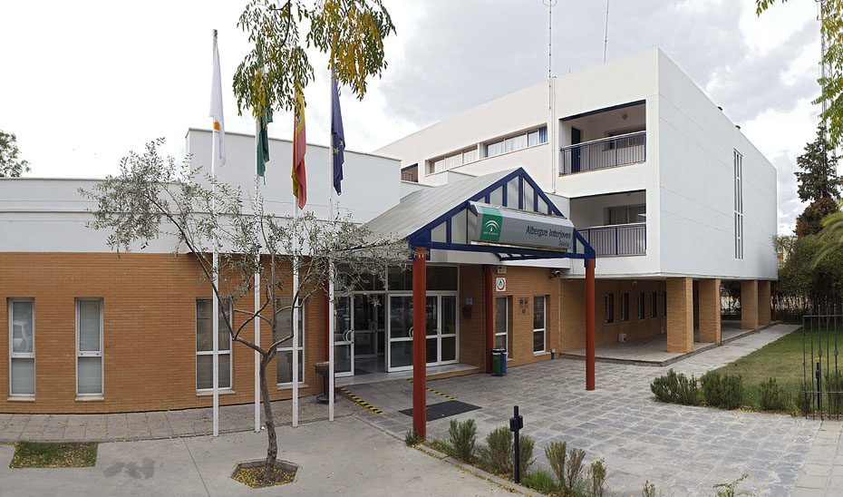 Prorrogado el convenio para el uso con ventajas de Inturjoven por los andaluces en el extranjero