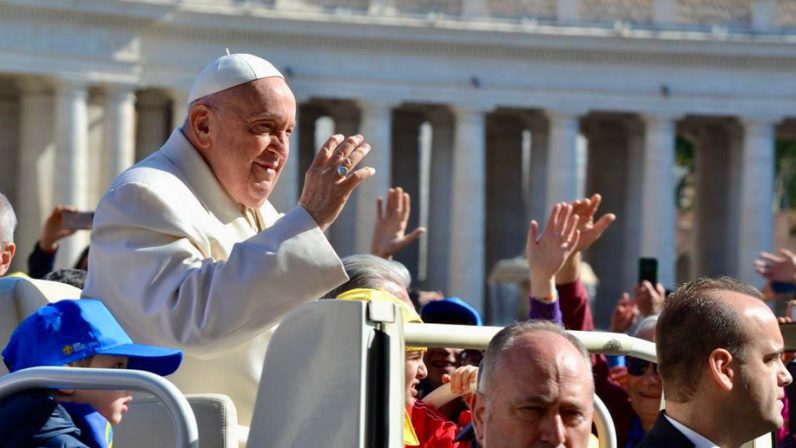 La Iglesia diocesana recuerda al papa Francisco en el aniversario de su fallecimiento