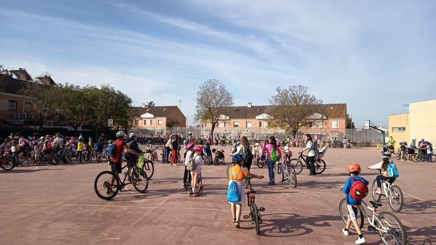 ¡Gran mañana de deporte y convivencia en Palomares!