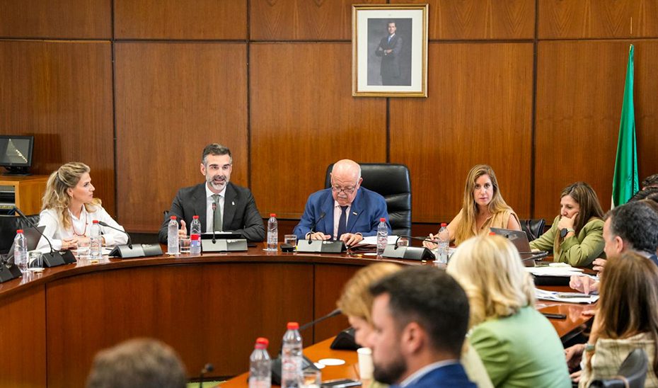 El Parlamento convalida el decreto ley que exime del pago de la tasa a la pesca fresca durante tres meses