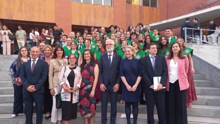 El alumnado en Ciencias Ambientales celebra su ceremonia de graduación
