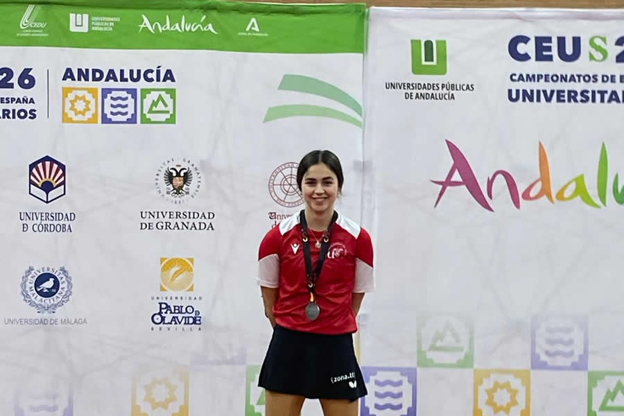 Tres medallas en los campeonatos de España universitarios de tenis de mesa