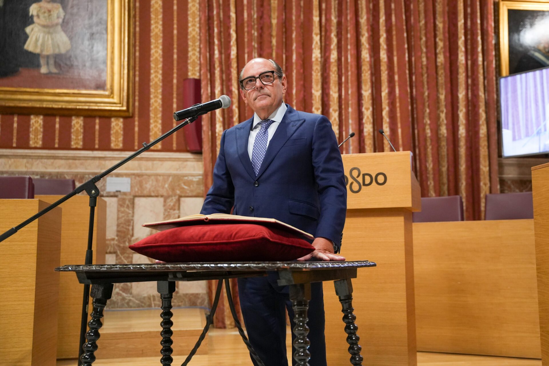 El Ayuntamiento de Sevilla da un paso más para adaptarse a la Ley de Grandes Ciudades e incorpora a un jefe de contabilidad municipal