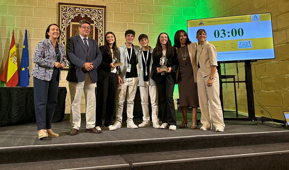 Un total de 120 alumnos de toda Andalucía participan en el V Torneo de Debate Educativo