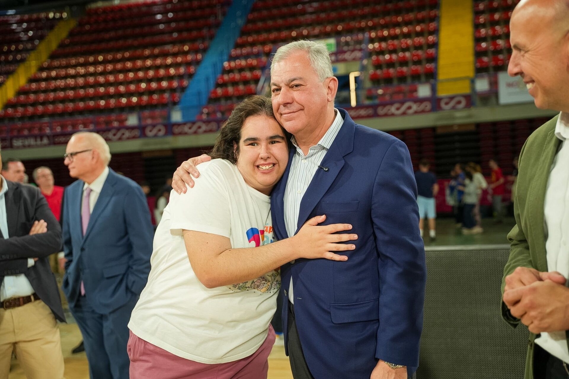 El alcalde asiste al X Festival de Fútbol de Otras Capacidades, que reúne en Sevilla a más de 500 deportistas de toda Andalucía con la inclusión como gran meta