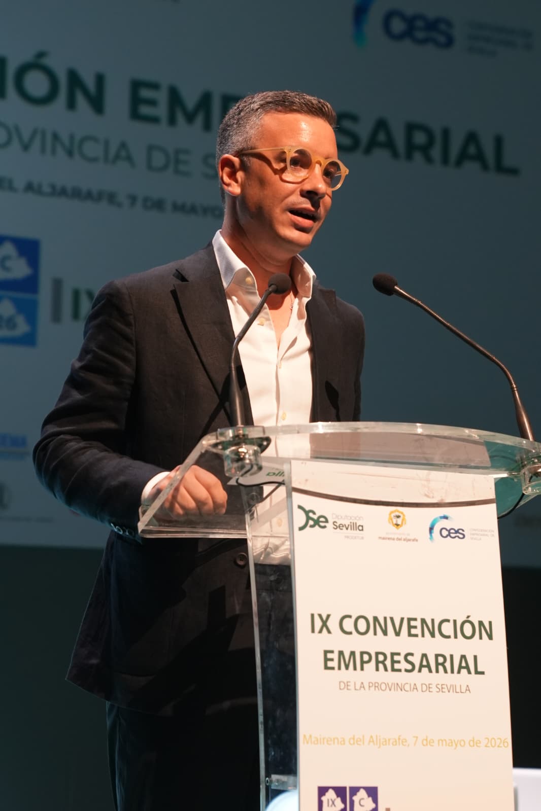 Rodríguez Hans destaca la importancia del tejido empresarial de proximidad en la IX Convención Empresarial de la Provincia de Sevilla
