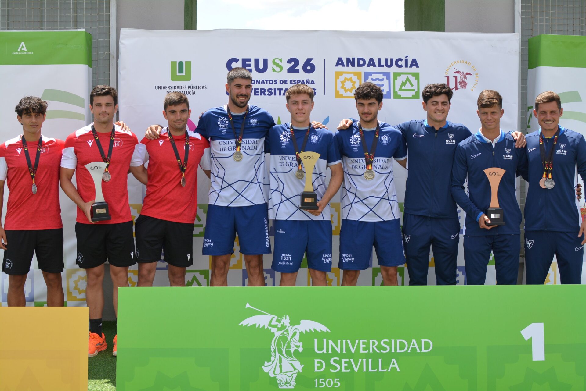 Éxito por partida doble en el CEU de Tenis organizado por la US
