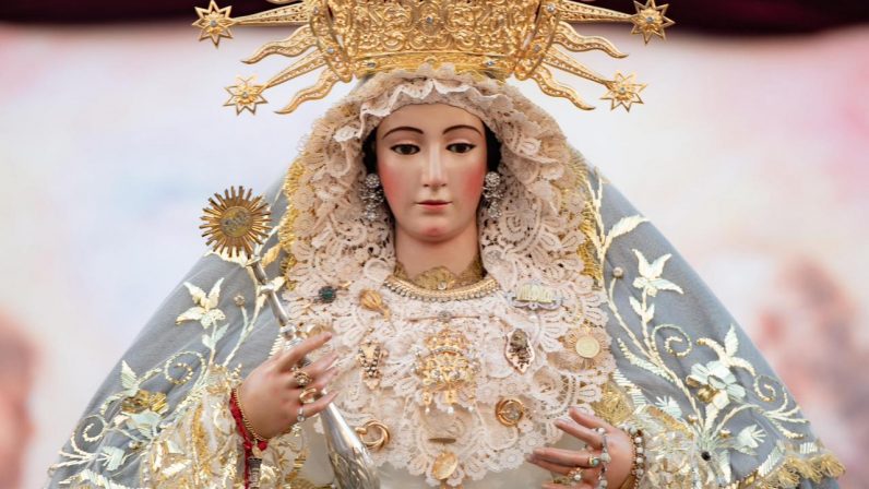La patrona de Peñaflor, Nuestra Señora de Villadiego Coronada
