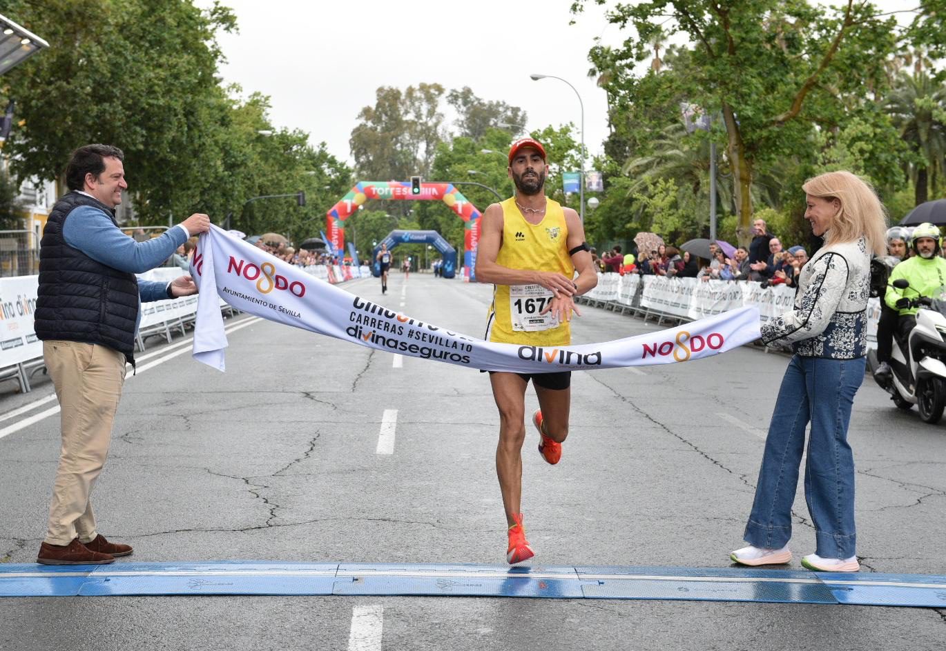 La Carrera Parque de María Luisa ‘Powerade’ cierra el primer ciclo del Circuito Divina Seguros del Ayuntamiento con victorias de Adrián Andivia y Celia Romero