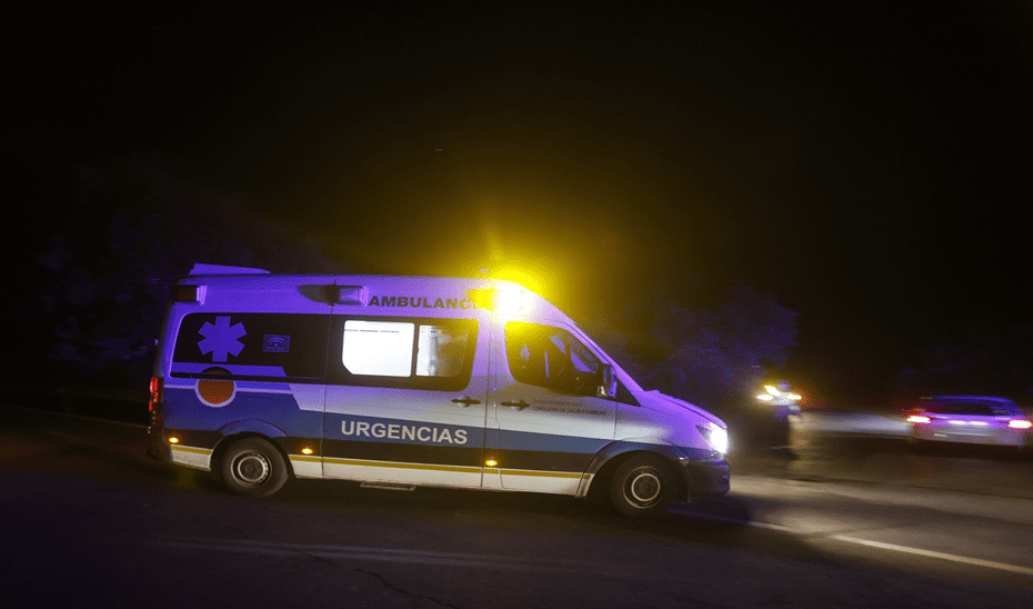 Muere un hombre de 50 años al salirse su coche de la carretera en Córdoba