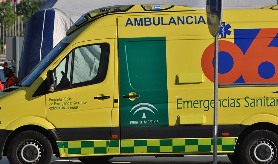 Muere un hombre tras caerle encima un camión en Villamanrique de la Condesa
