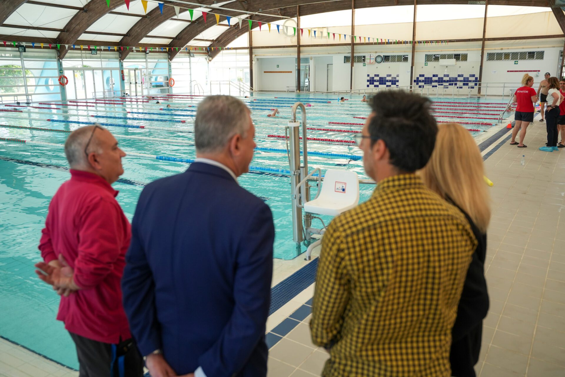 El Ayuntamiento invierte un millón de euros en la climatización de la piscina cubierta del C. D. Alcosa