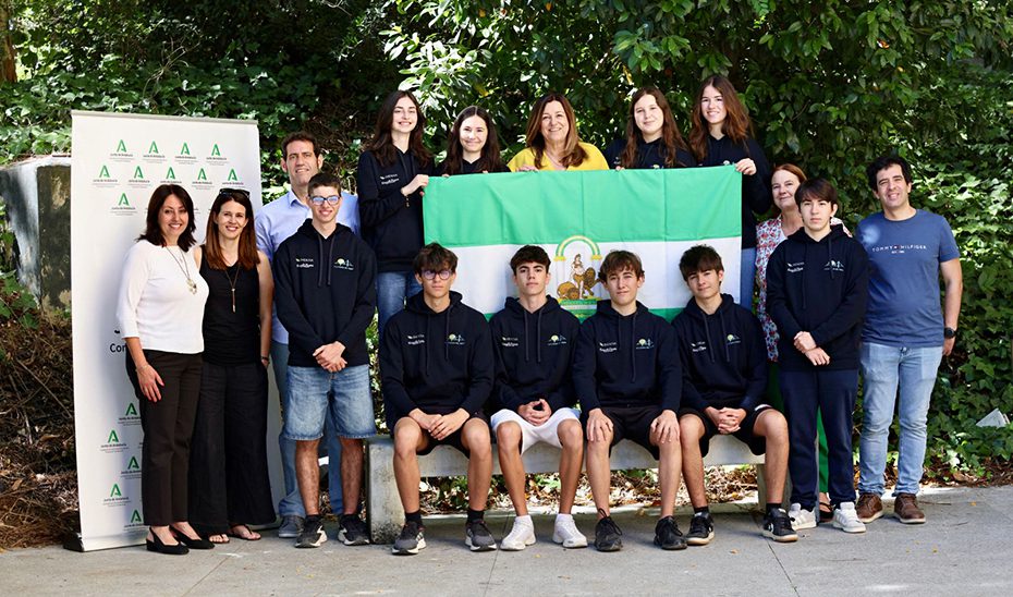 Los alumnos del IES Punta del Verde de Sevilla irán a la final de la LEGO League en California