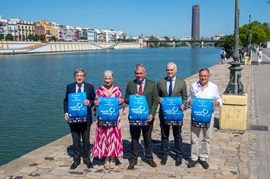 Del Pozo destaca que la Copa del Mundo de Remo vuelve a posicionar a Sevilla en el circuito internacional de este deporte