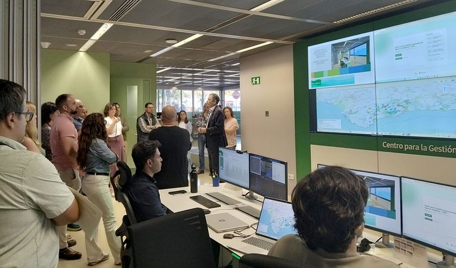 Agricultura abre sus puertas a los andaluces para que conozcan de cerca su trabajo e instalaciones