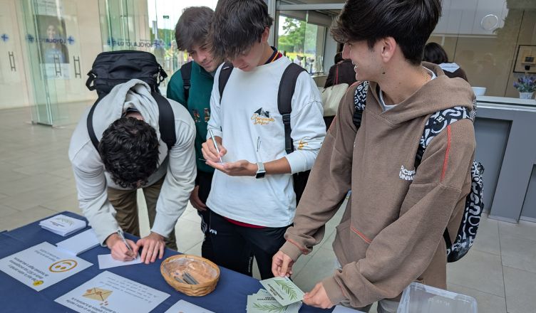 La Universidad Loyola celebra el Día del Agradecimiento con espacios para reconocer y dar gracias
