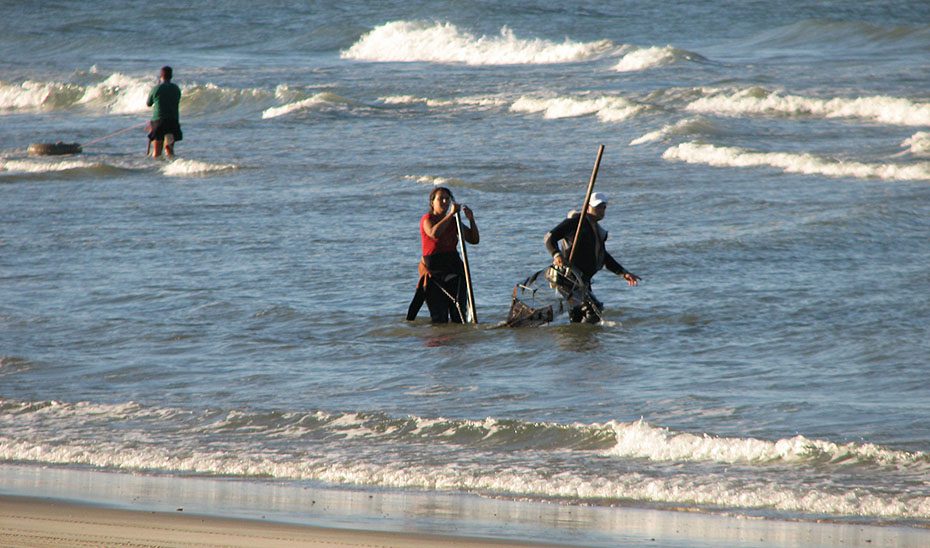 La Junta destina más de 3,2 millones en ayudas para compensar vedas de pesca y marisqueo de 2026