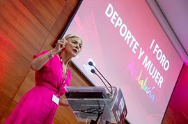 Del Pozo destaca la tendencia al alza de la práctica deportiva femenina en el I Foro de Deporte y Mujer Andalucía