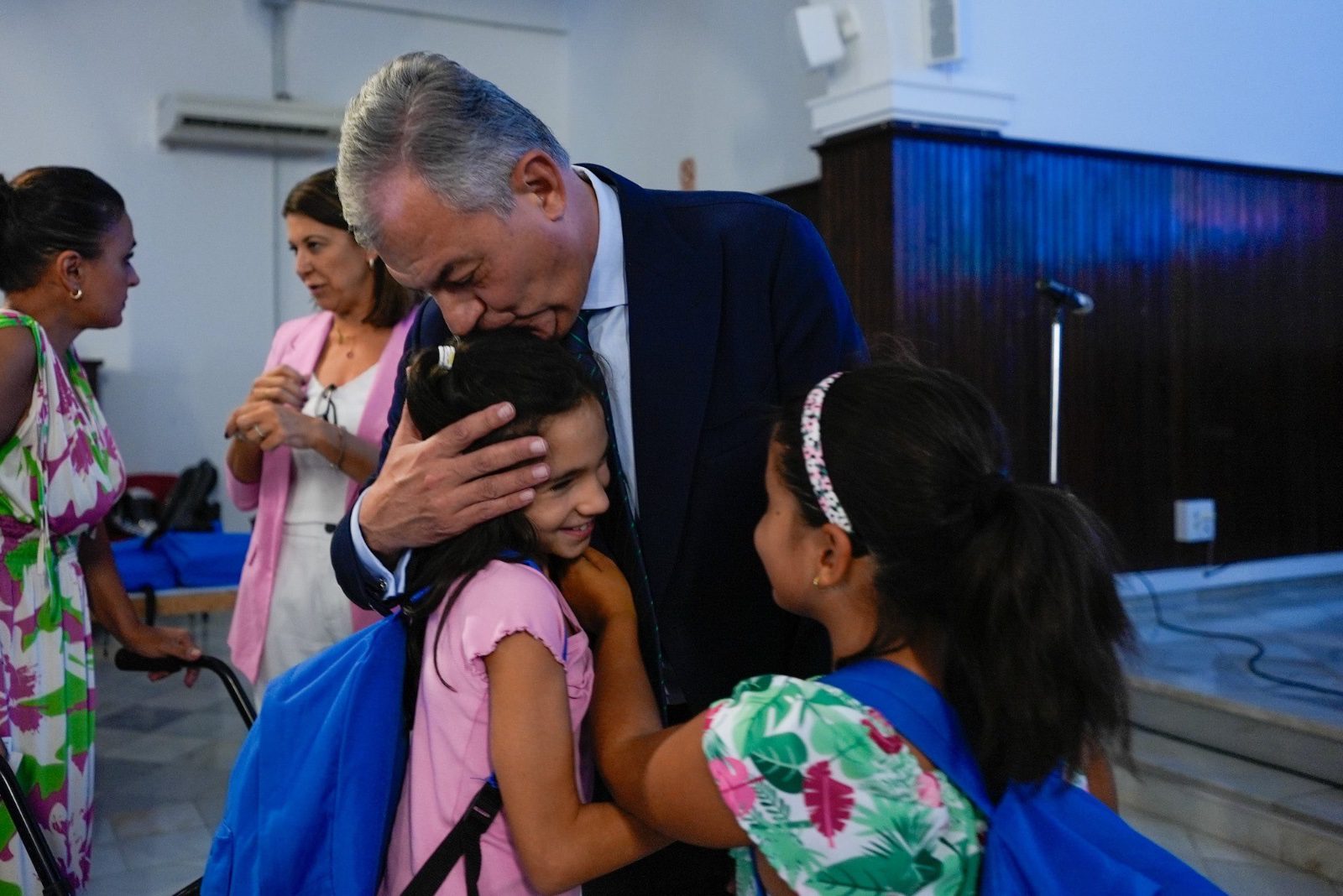 El Ayuntamiento abre el plazo para solicitar las mochilas y el material escolar gratuito del programa Equípate para el curso 2026-2027