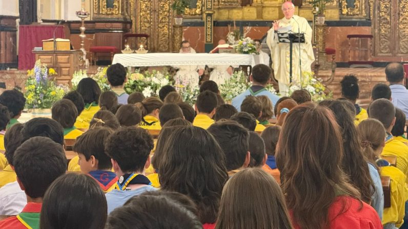 Mons. Saiz Meneses: “La Iglesia necesita scouts santos”