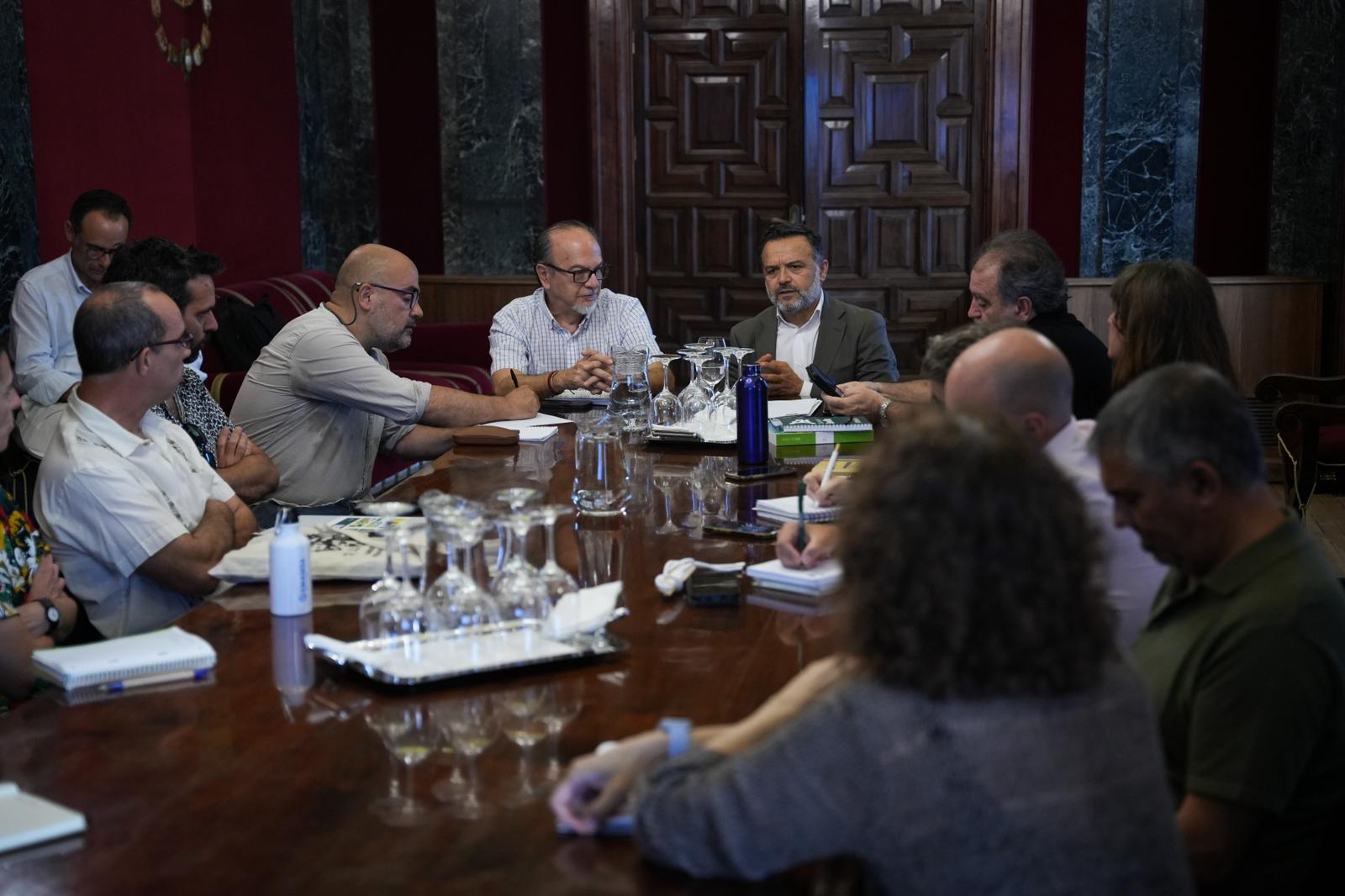 La Diputación de Sevilla trabaja en una Estrategia Provincial de Acción Internacional y Ciudadanía Global con las universidades y los principales colectivos implicados