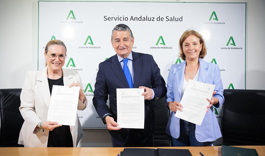 Junta y Ayuntamiento de Fuengirola formalizan el acuerdo para construir un Centro de Urgencias 24h