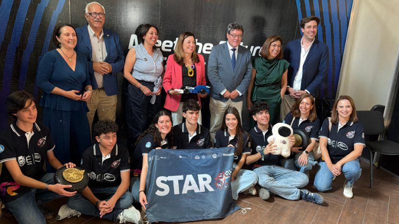 El colegio diocesano Santa María de Écija se clasifica para la final del programa internacional STEM Racing de Fórmula 1