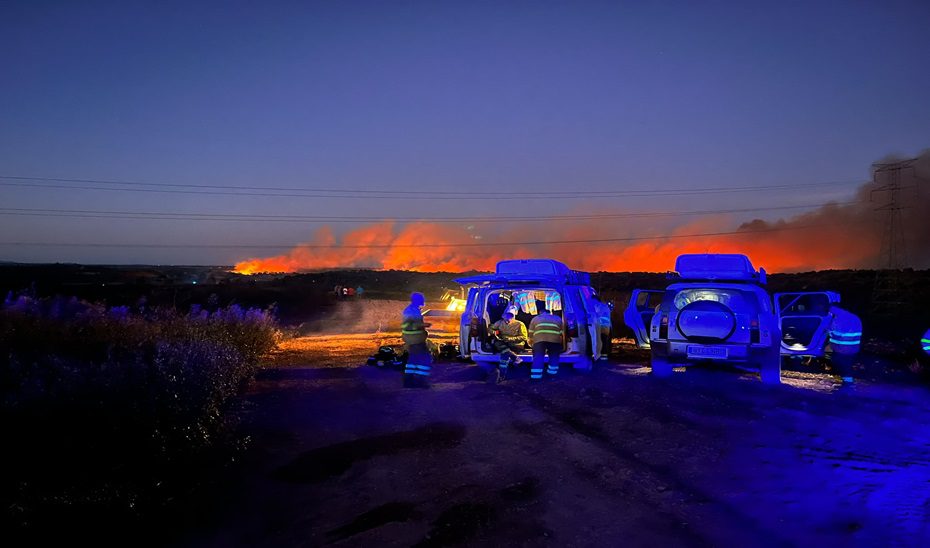 Antonio Sanz eleva a situación operativa 2 el Plan Infoca por el incendio en Villanueva de los Castillejos