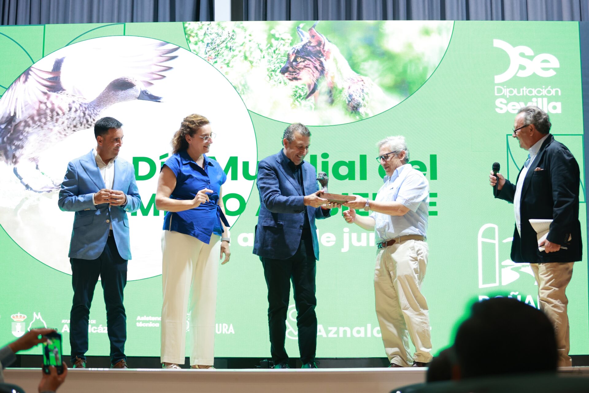 Javier Fernández reivindica que «cada ámbito de decisión importa» para afrontar desde lo local los grandes retos ambientales