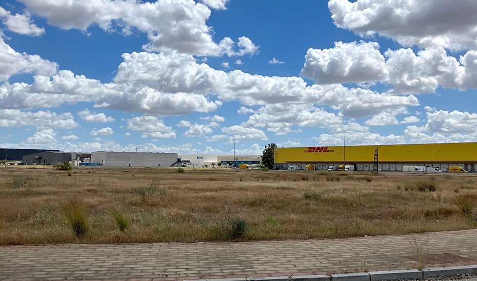 La Junta inicia el proyecto de subestación eléctrica del Parque Logístico de Carmona
